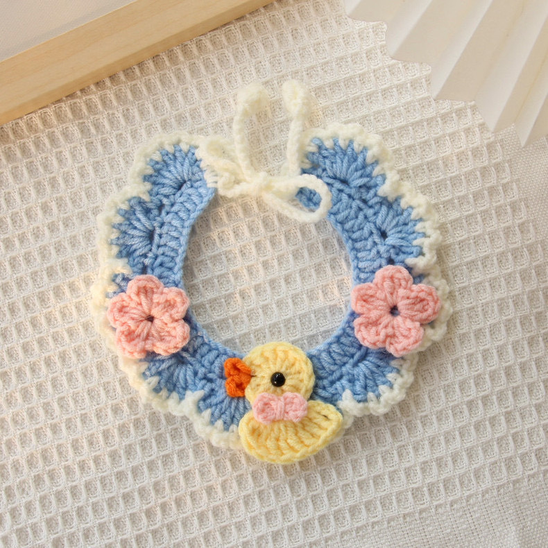 Hand-Knitted Wool Pet Collar Scarf Adjustable for Dogs and Cats